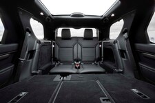 2017 Land Rover Discovery third row seats view