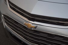 2017 Chevrolet Malibu 20T Premier front grille