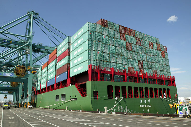 containers at the port of Los Angeles 